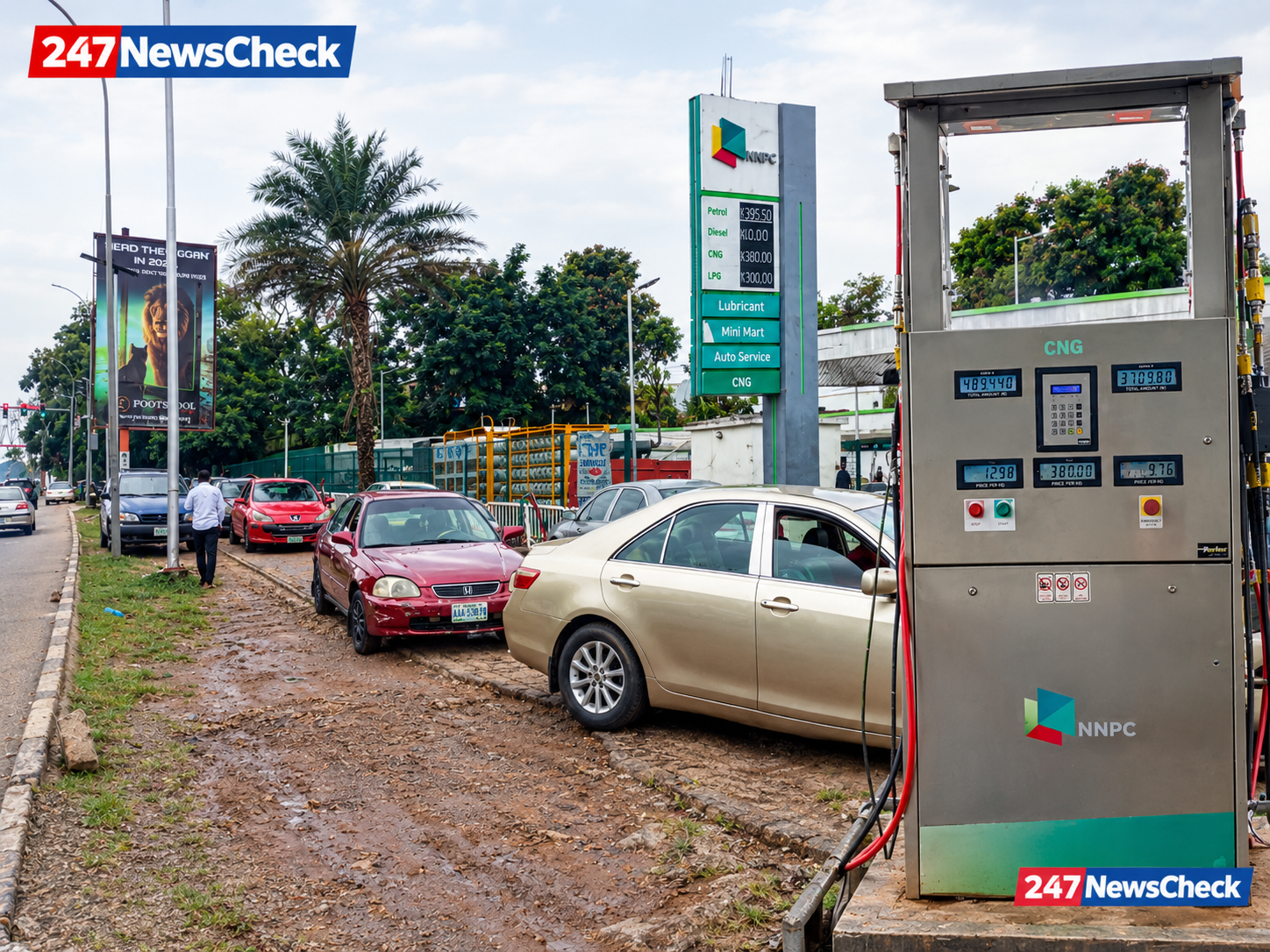 Sad Reality CNG Motorists Face on Long Queues